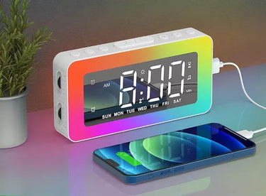 Reloj Despertador Con Espejo Rgb Con Cargador Usb Digital